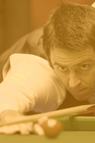 Игрок в бильярд обои