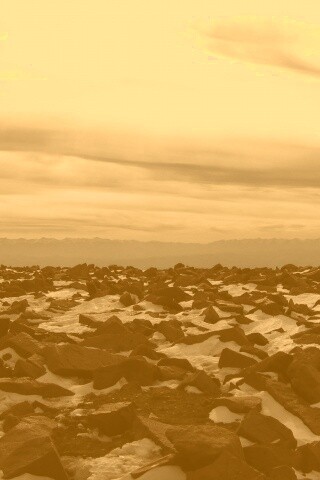 Заснеженная каменистая равнина обои