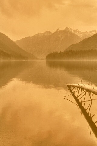 Горное озеро обои