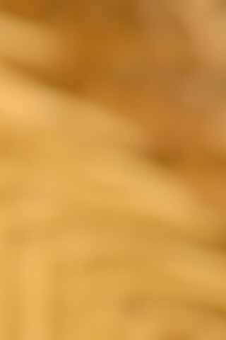 Размытое желтое пятно обои