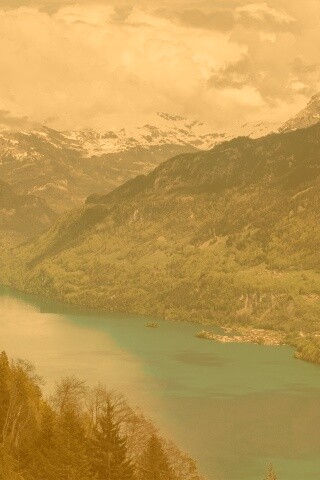 Горная река обои