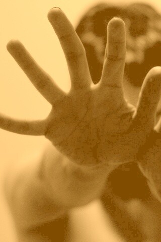 Руки тянутся к тебе обои