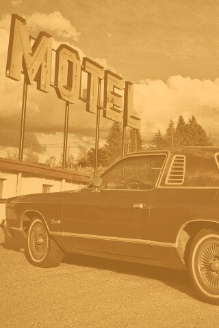 Олдскульный Dodge около мотеля обои