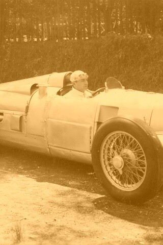 Старинный гоночный автомобиль обои