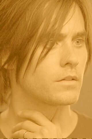 Джаред  Лето недоумевает обои