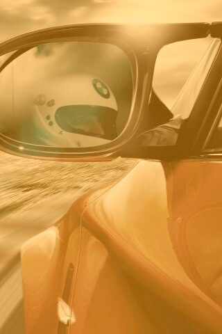 Отражение в боковом зеркале BMW M1 обои