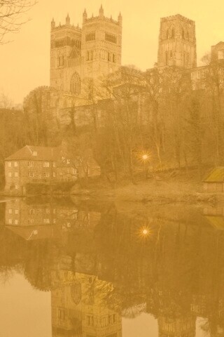 Даремский замок весной обои