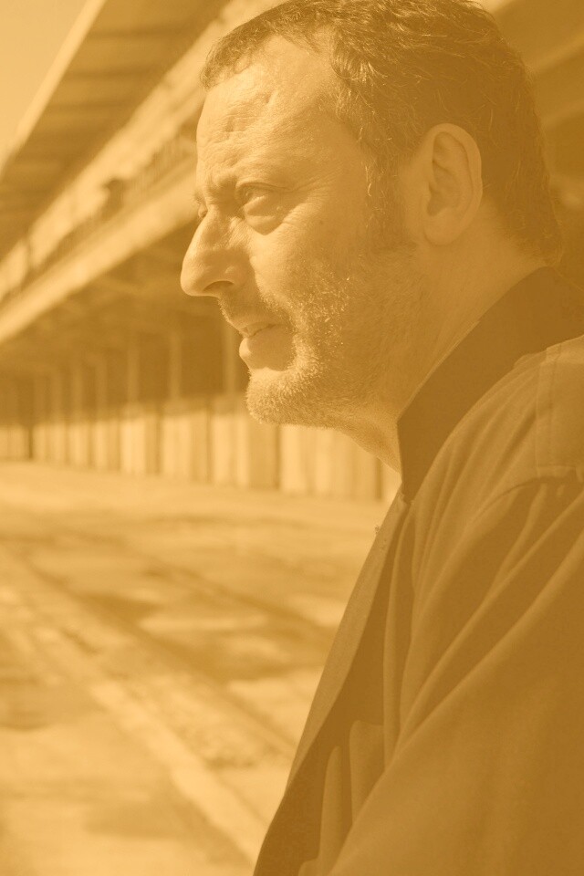 Жан Рено в порту обои