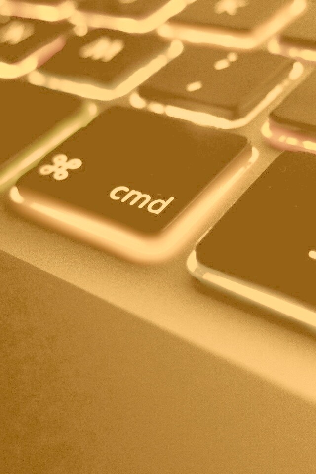 Разноцветная клава макбука обои