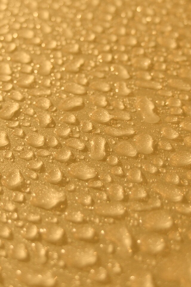 Вода собирается в капли обои