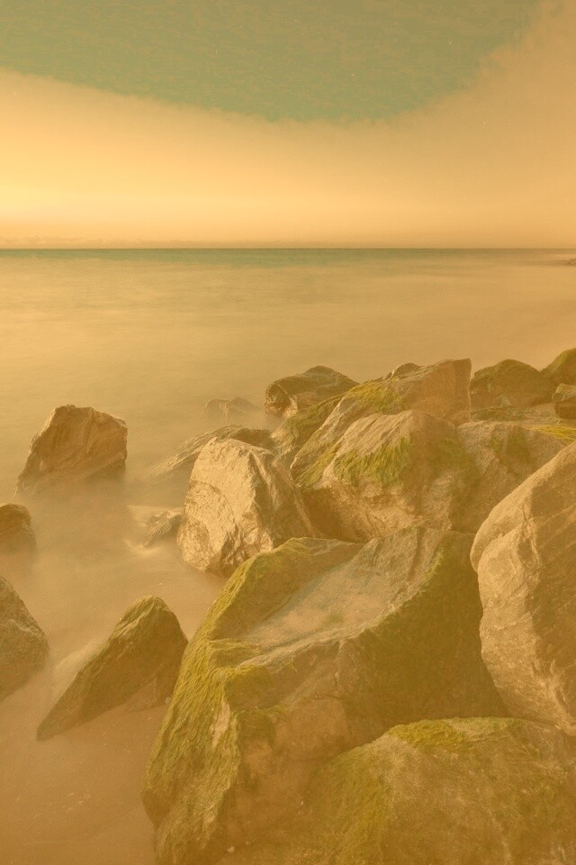 Камни на берегу обои