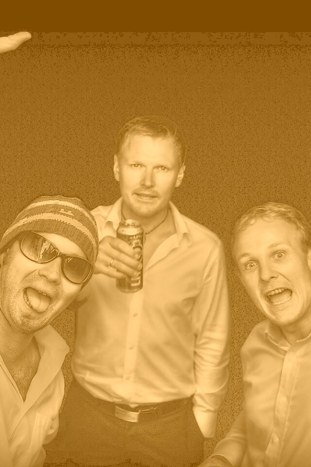 Колоритная тройка обои