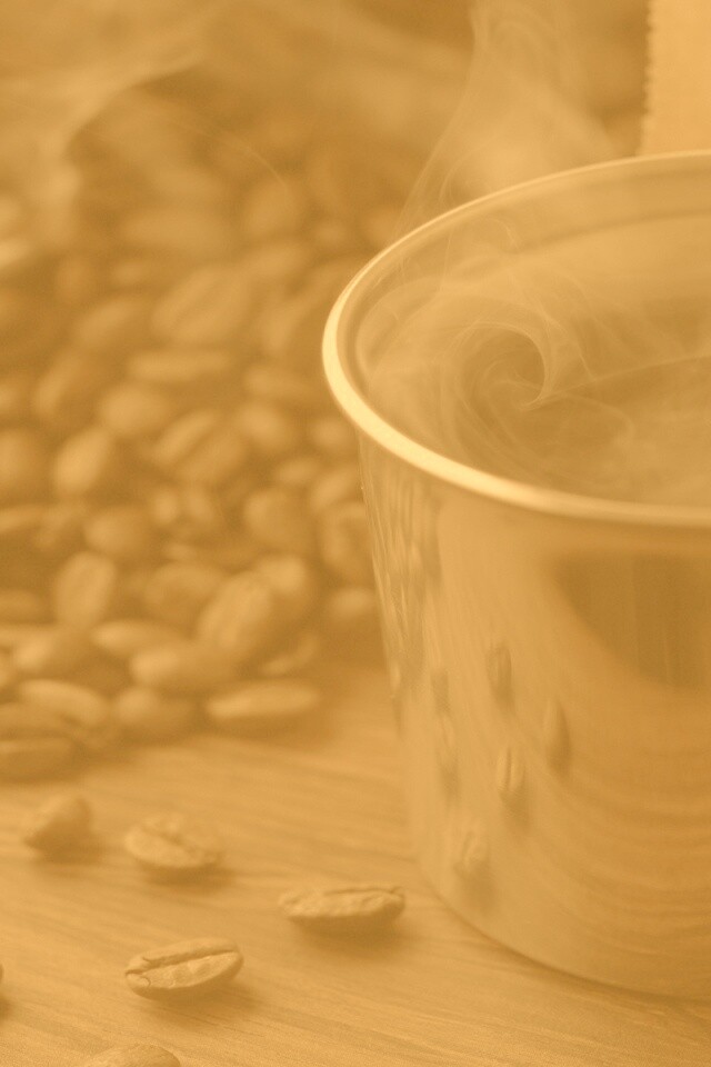 Чашка свежесваренного кофе обои