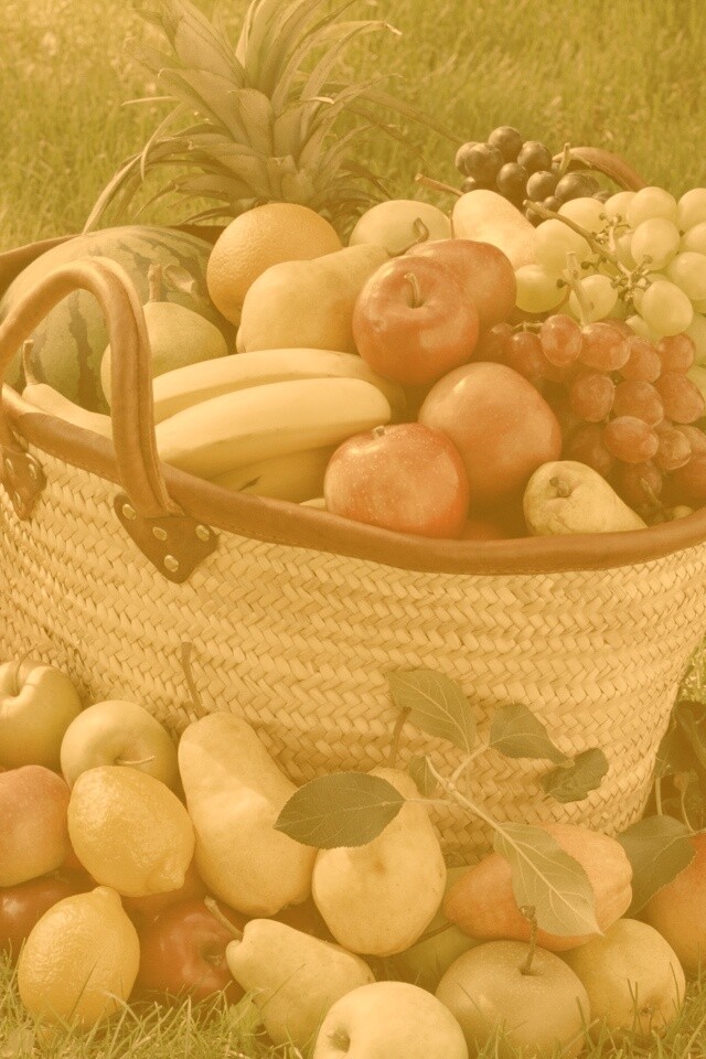 Корзина с фруктами обои