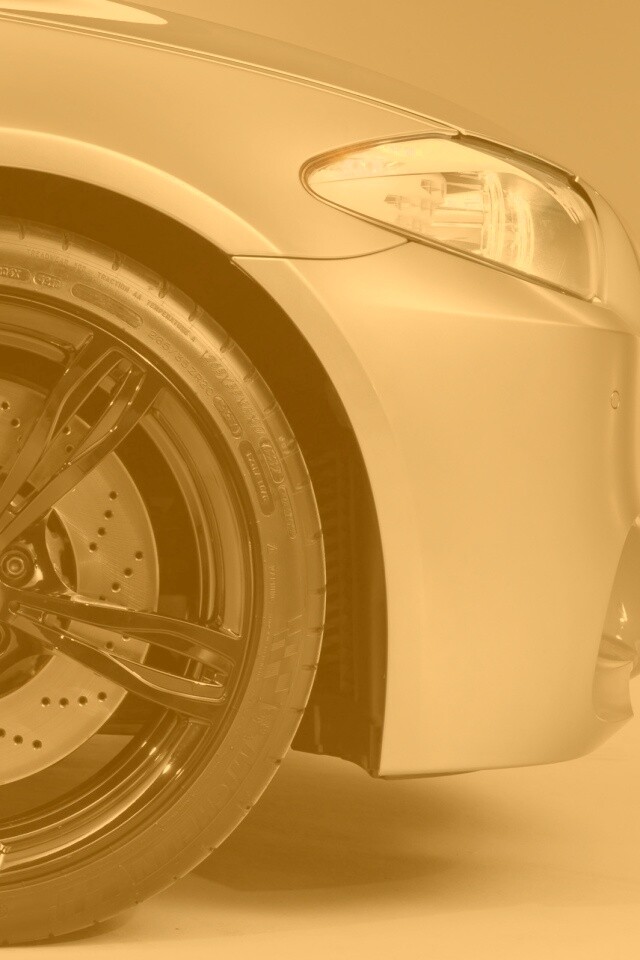 Чёрный литой диск БМВ обои