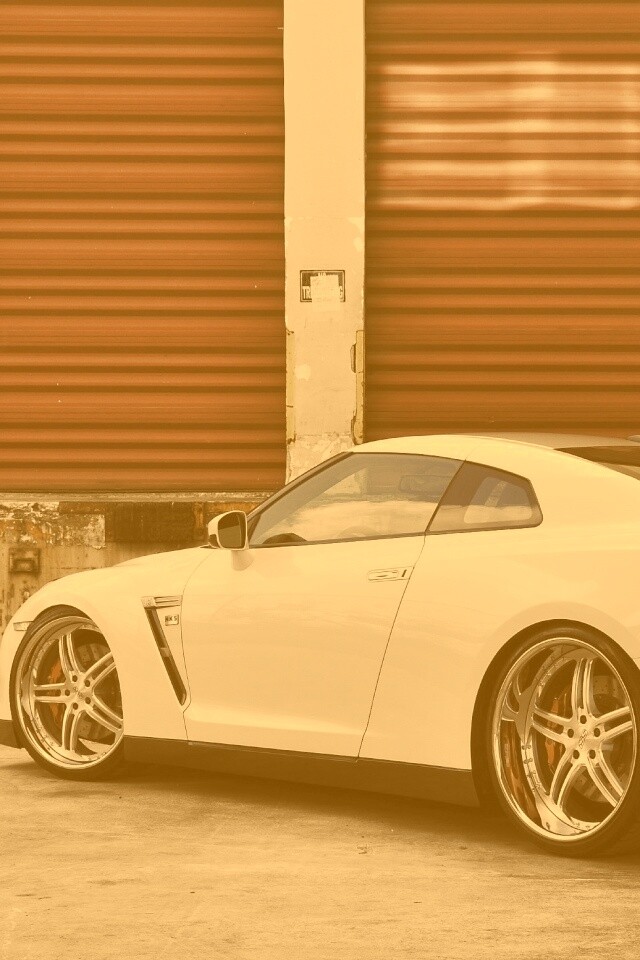 Спортивный Nissan обои