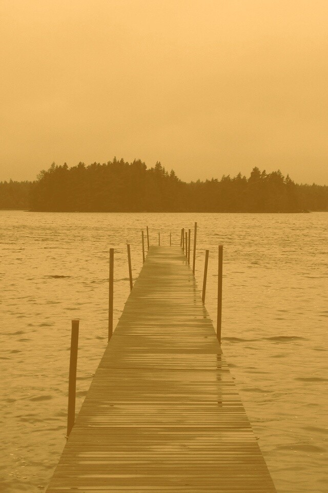 Причал на озере обои