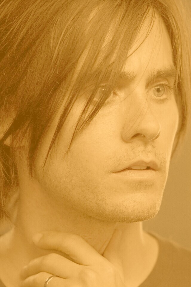 Джаред  Лето недоумевает обои