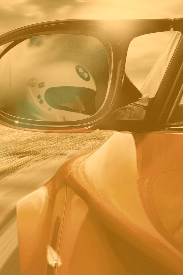 Отражение в боковом зеркале BMW M1 обои