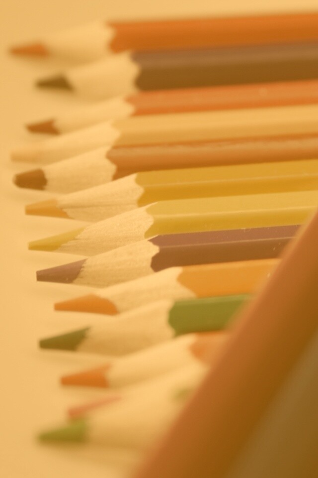 Цветные карандаши обои