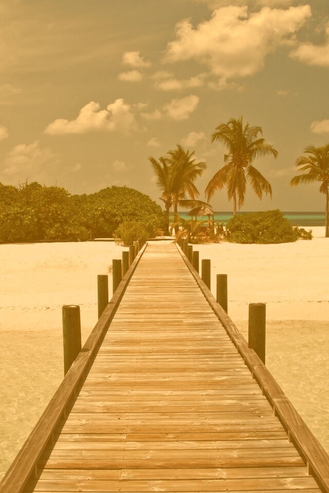 Пирс на тропическом острове обои