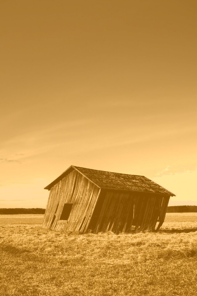 Покосившийся сарай обои