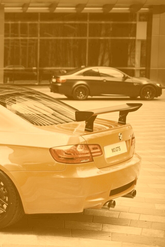 Оранжевый BMW M3 обои