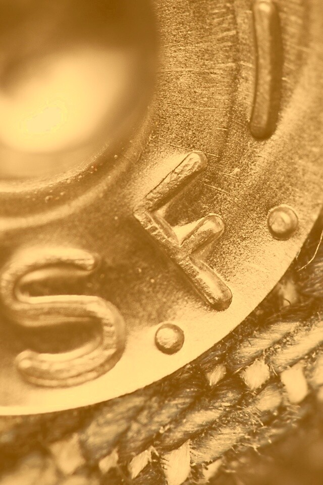 Заклепка на джинсах в макро обои