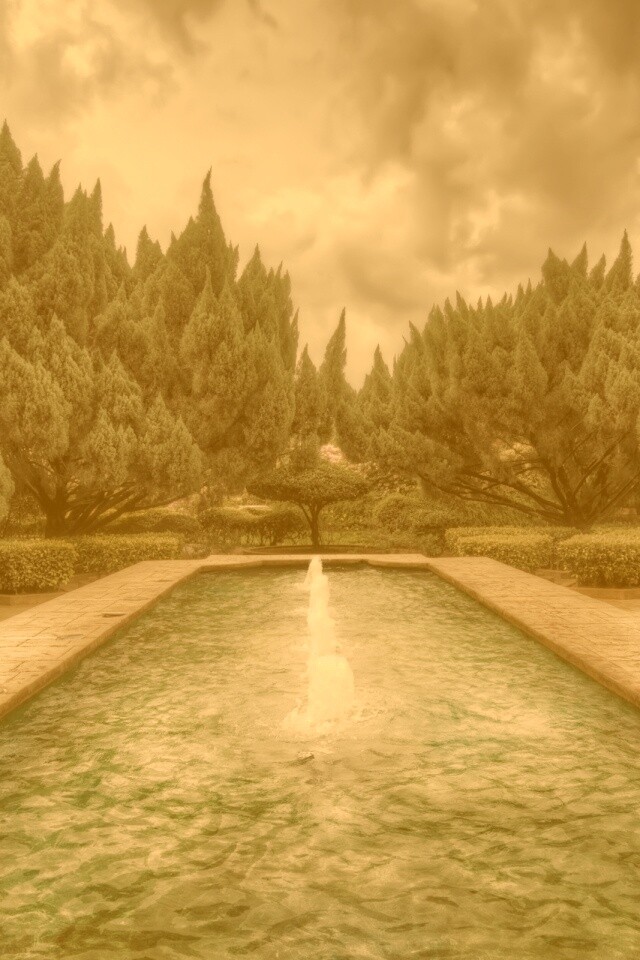 Фонтан в заповеднике обои