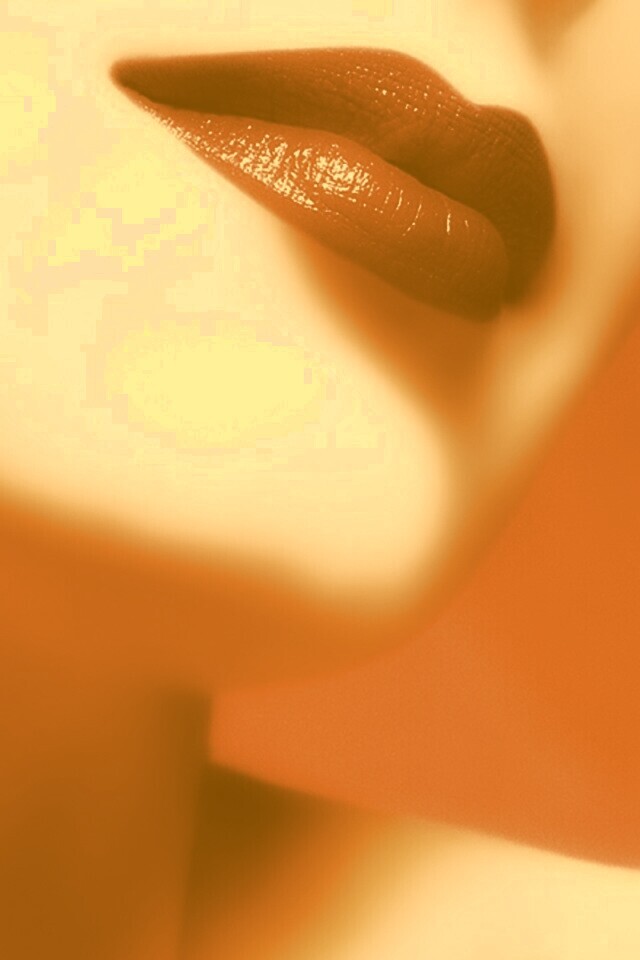 Красные губы обои