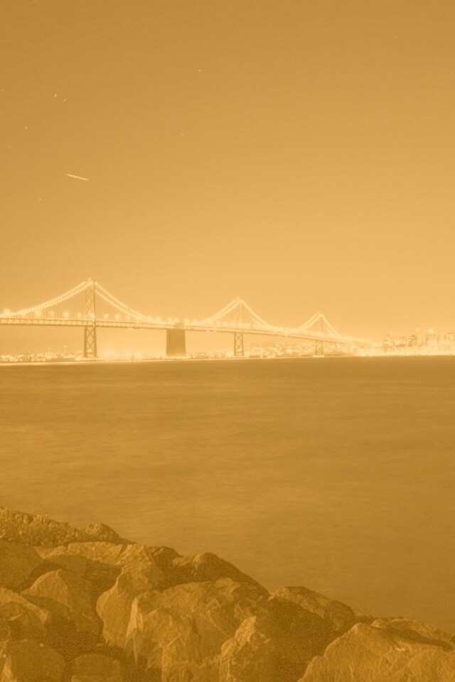 Вид на ночной мост обои