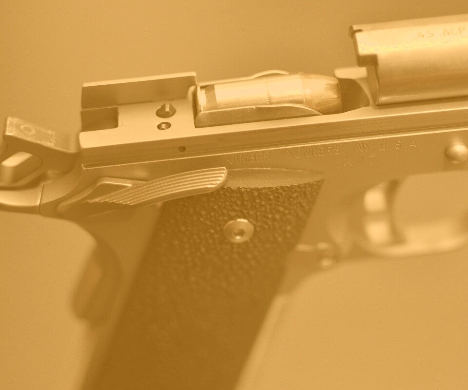 Разобранный пистолет обои