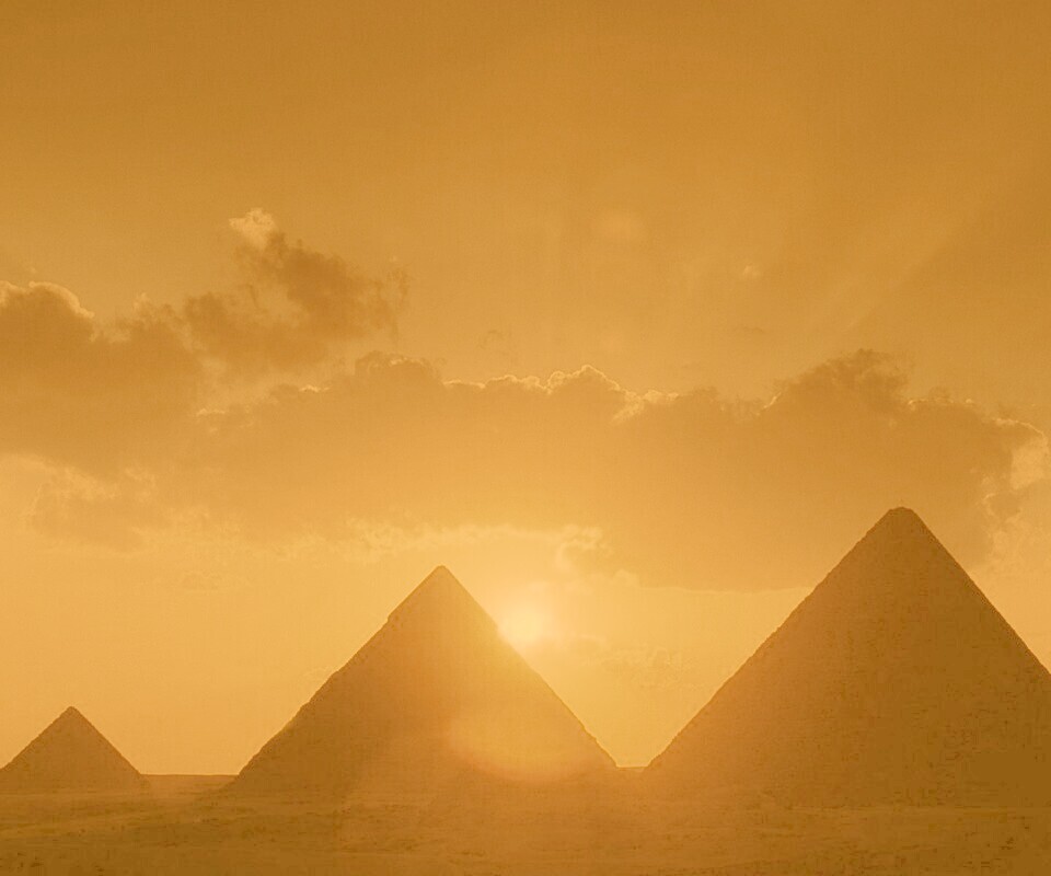 Египетские пирамиды на закате обои