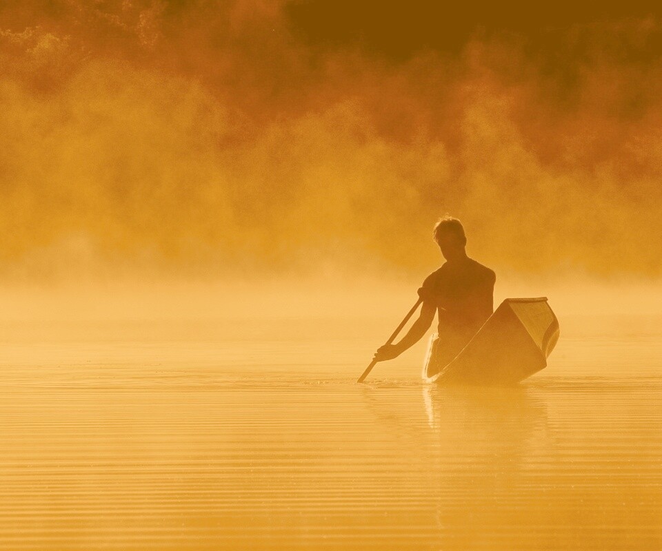 Один в лодке обои