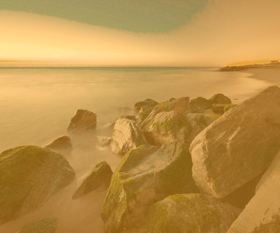 Камни на берегу обои