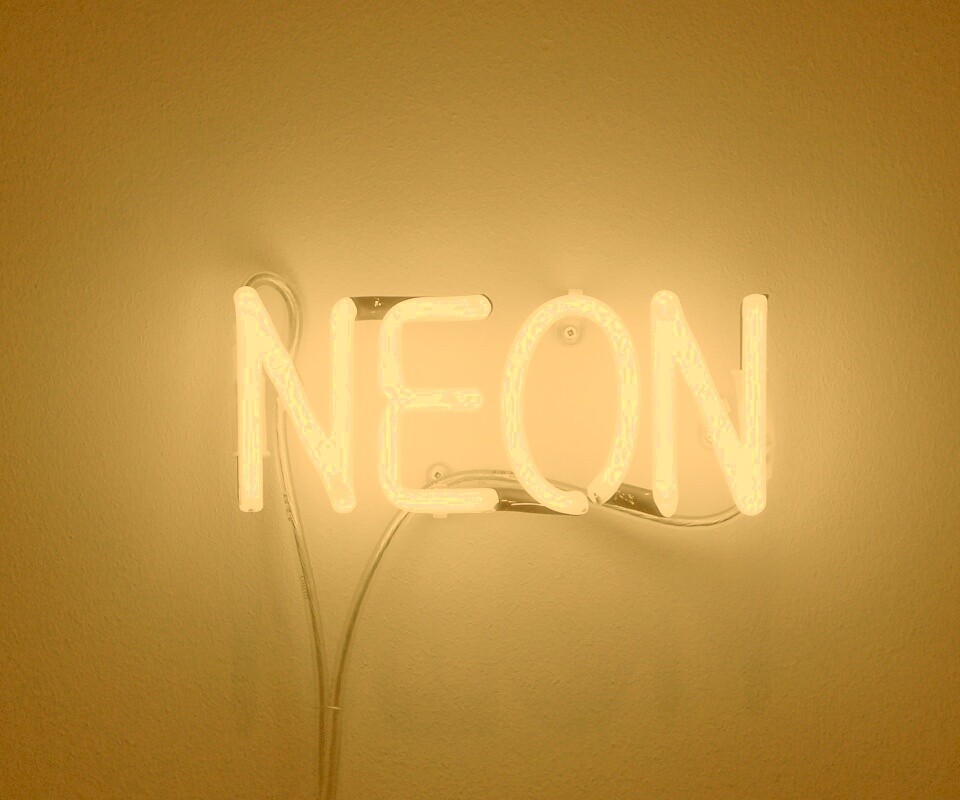 Неоновая надпись обои