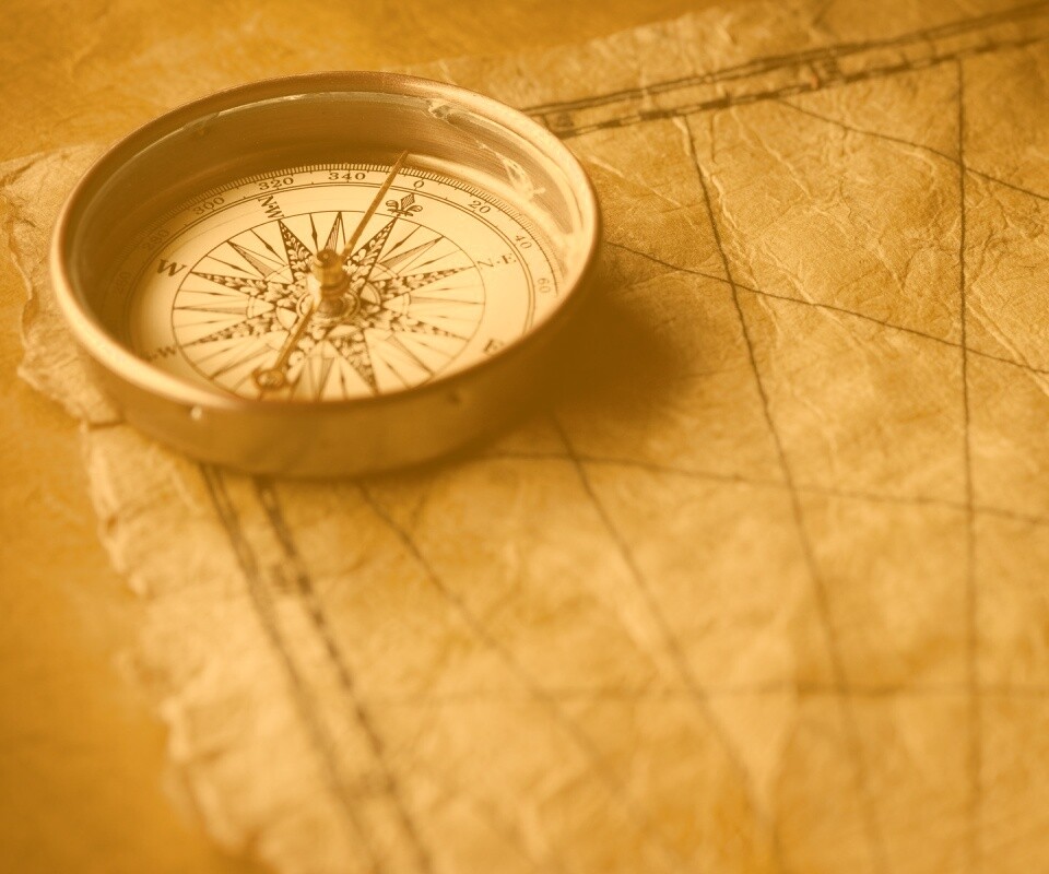 Компас и старая карта обои