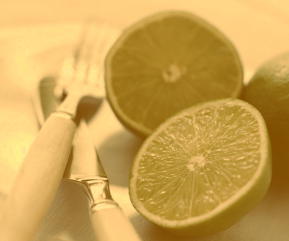 Нож, вилка и лайм обои