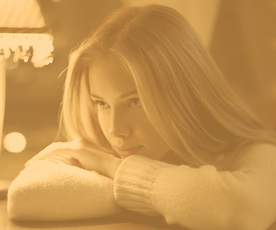 Задумалась обои