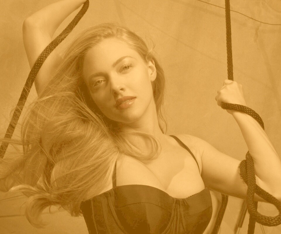 Аманда Сейфрид обои