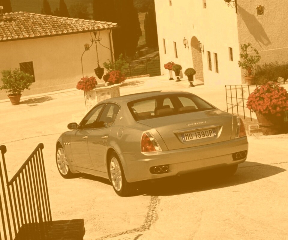 Maserati Quattroporte обои