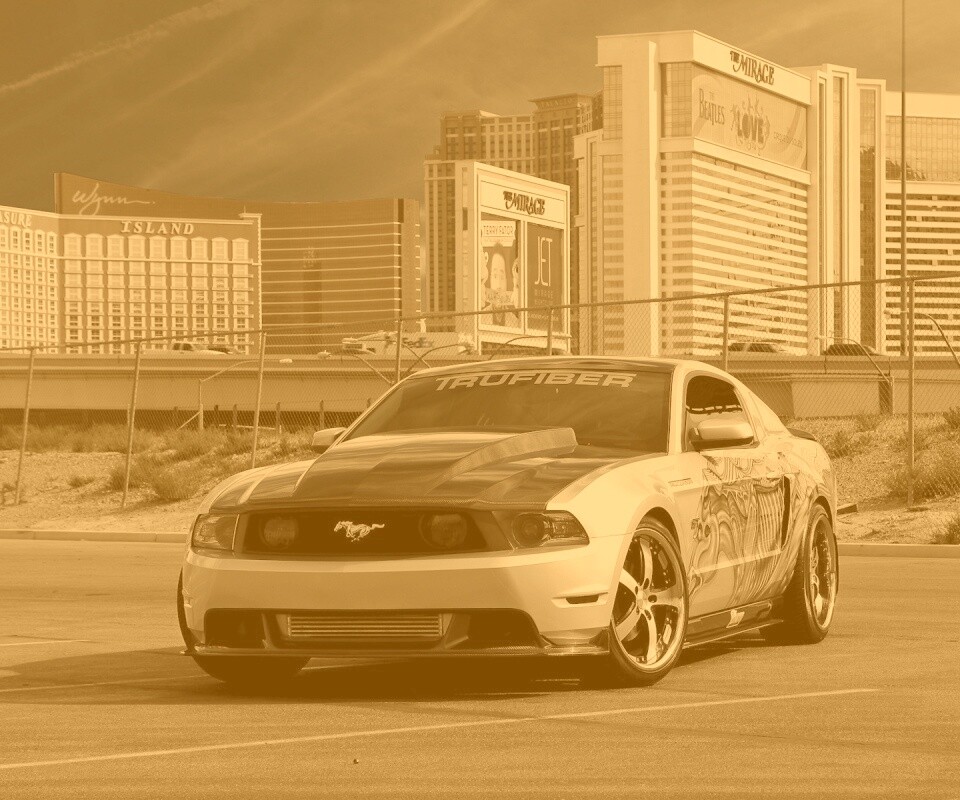 Тюнингованный Форд Мустанг обои