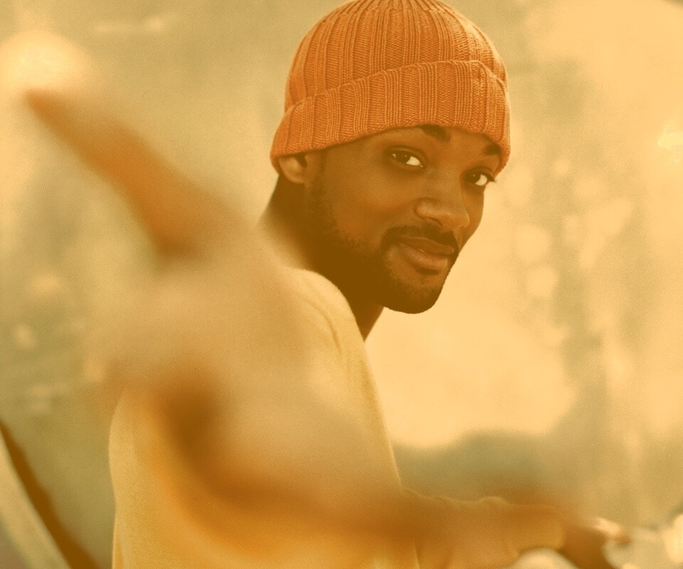 Уилл Смит протягивает тебе руку обои