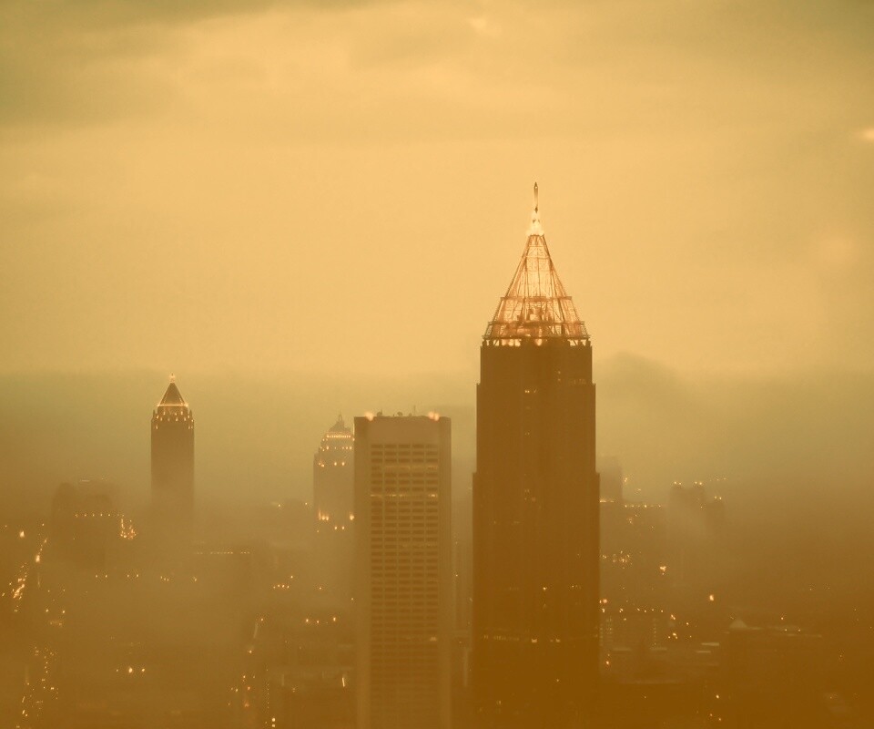 Небоскребы в тумане обои