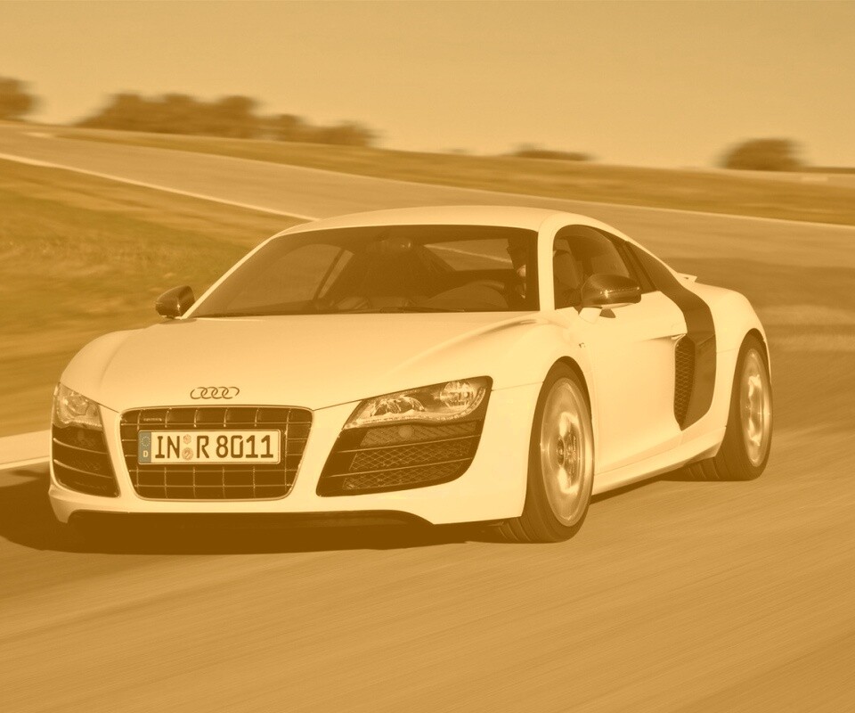 Белый Audi на повороте обои
