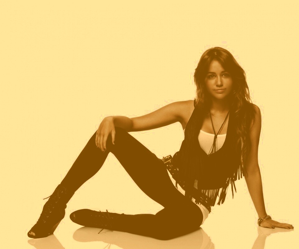 Девушка в черном обои