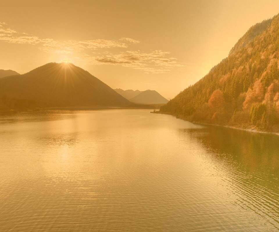 Закат в горах обои