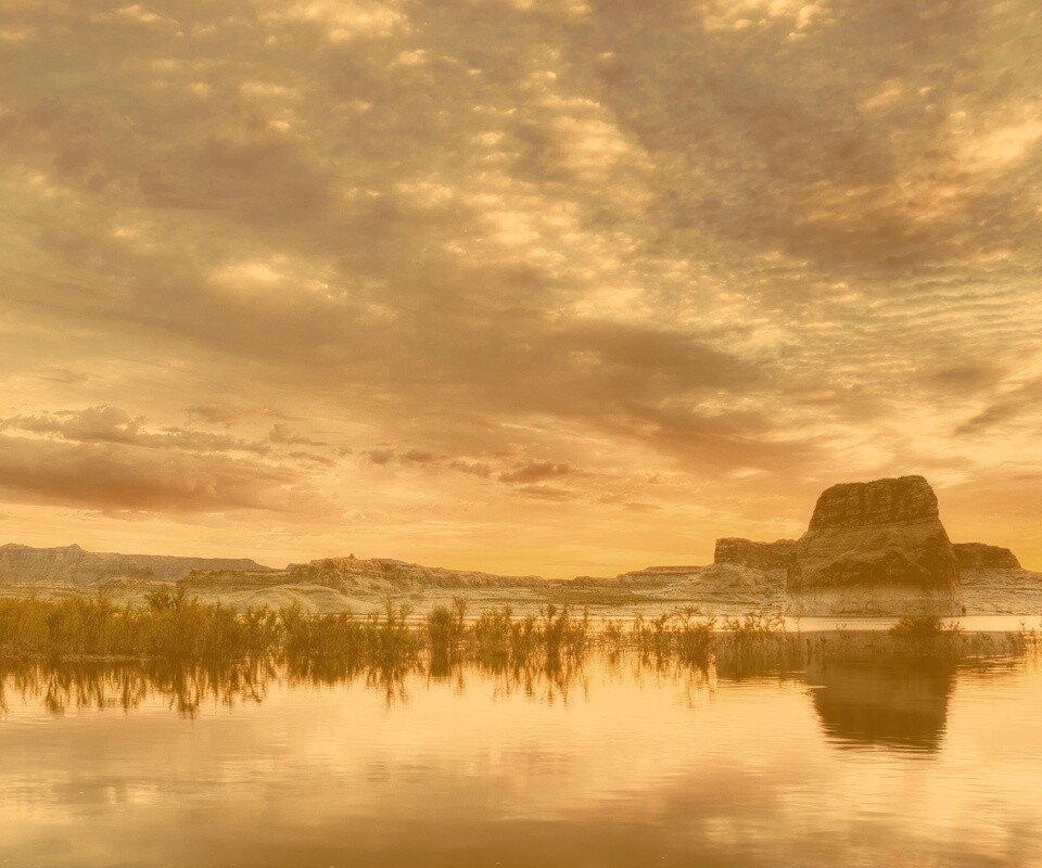 Горное озеро обои