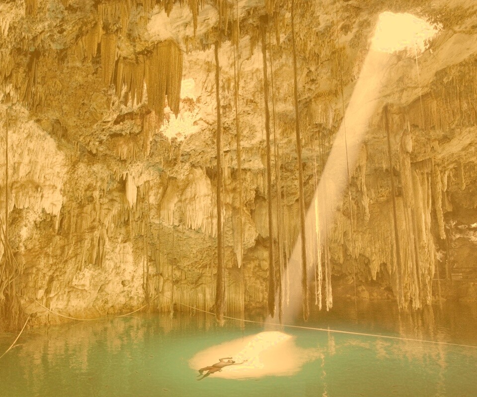 Пещера сталактитов обои