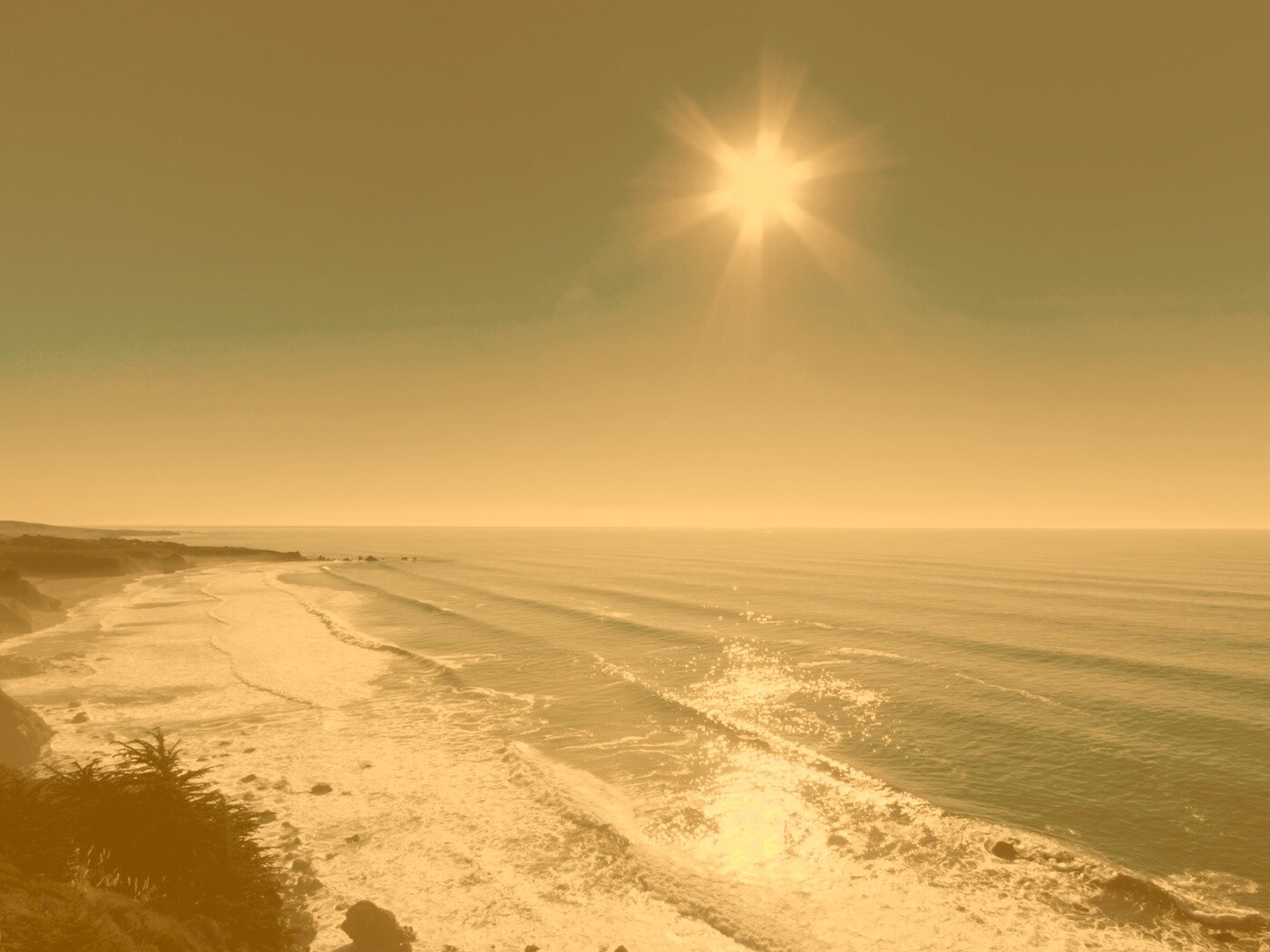 Солнце над морем обои